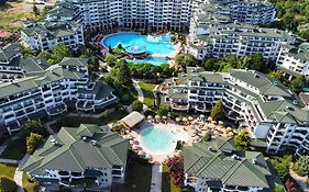Apartments In Emerald Beach And Spa Resort